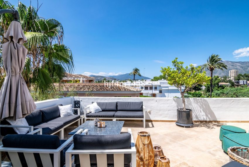 R4352617-Apartment-For-Sale-Nueva-Andalucia-Penthouse-Duplex-3-Beds-145-Built-1