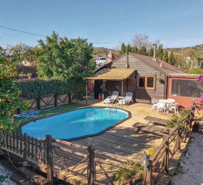 R4445119-Image 1-Detached - 3 Beds - 96 Built
