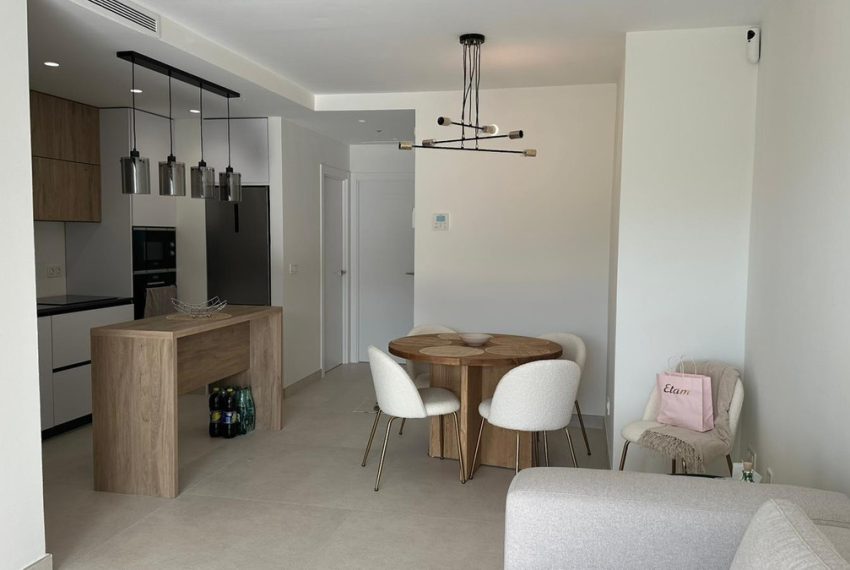 R4450825-Apartment-For-Sale-La-Quinta-Middle-Floor-3-Beds-120-Built-12