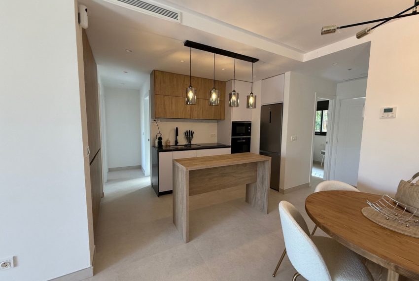 R4450825-Apartment-For-Sale-La-Quinta-Middle-Floor-3-Beds-120-Built-6
