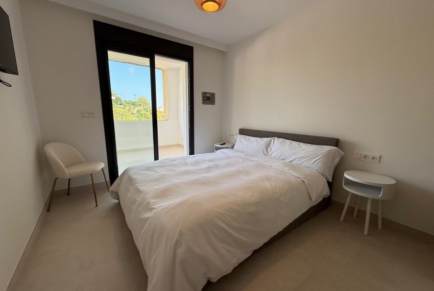 R4450825-Apartment-For-Sale-La-Quinta-Middle-Floor-3-Beds-120-Built-8