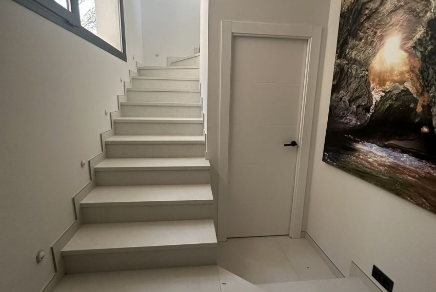 R4455487-Villa-For-Sale-Marbella-Detached-4-Beds-350-Built-18