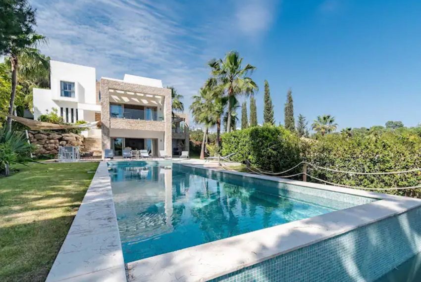 R4455535-Villa-For-Sale-Benahavis-Detached-5-Beds-528-Built