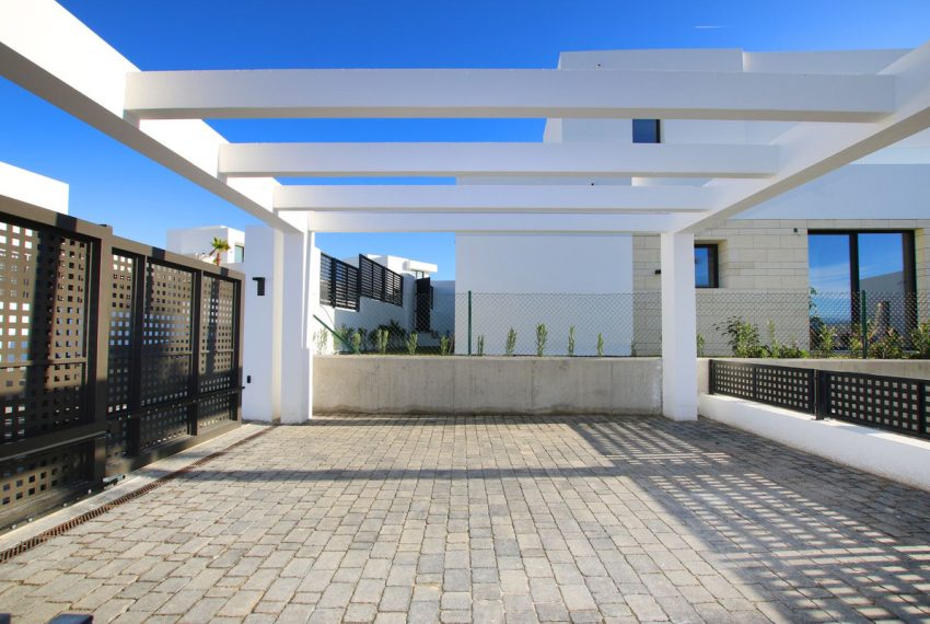 R4568716-Villa-For-Sale-Rio-Real-Detached-4-Beds-250-Built-11