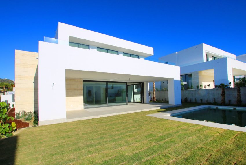 R4568716-Villa-For-Sale-Rio-Real-Detached-4-Beds-250-Built-5