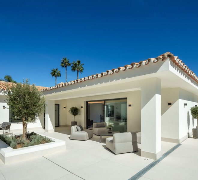 R4585603-Image 1-Detached - 5 Beds - 648 Built