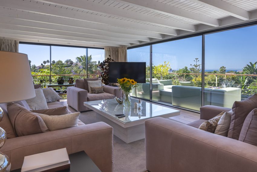 R4593358-Villa-For-Sale-El-Rosario-Detached-5-Beds-374-Built-5