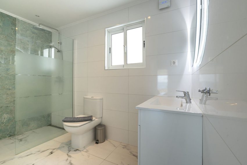 R4607317-Villa-For-Sale-La-Cala-de-Mijas-Detached-5-Beds-355-Built-15