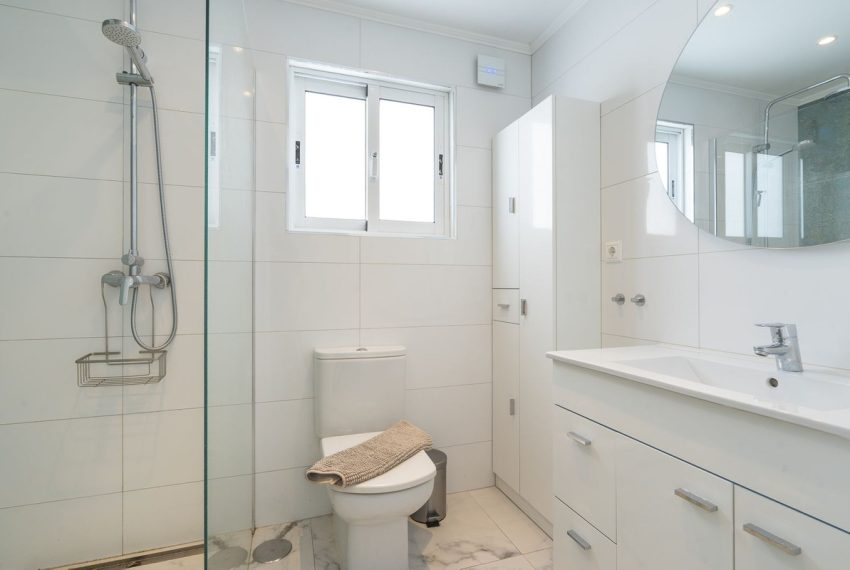R4607317-Villa-For-Sale-La-Cala-de-Mijas-Detached-5-Beds-355-Built-19