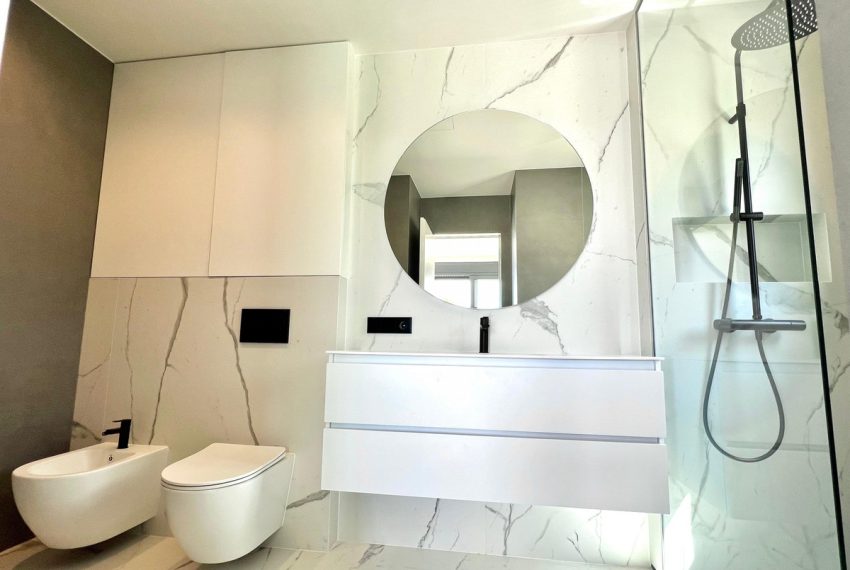 R4639333-Villa-For-Sale-Marbella-Detached-4-Beds-450-Built-19