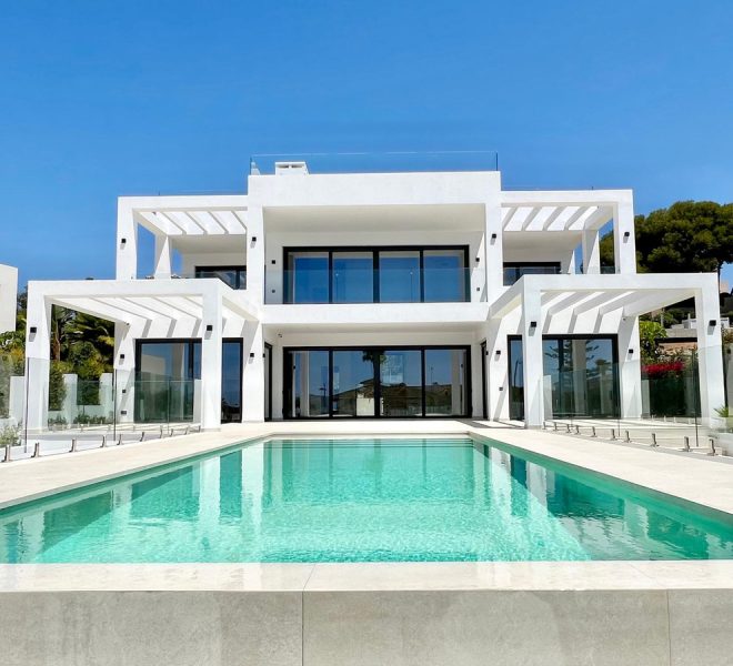 R4639333-Image 1-Detached - 4 Beds - 450 Built