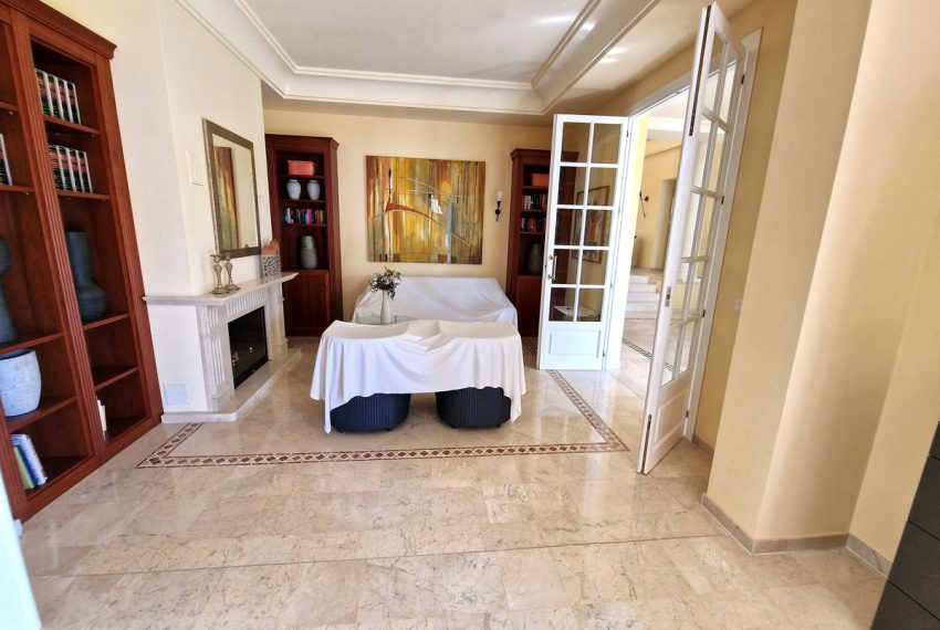 R4647109-Villa-For-Sale-Calahonda-Detached-3-Beds-588-Built-14