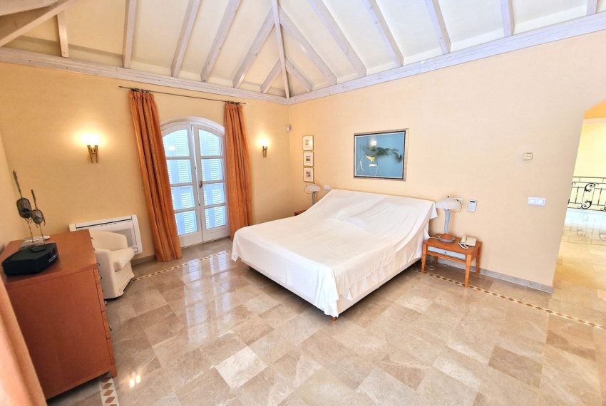 R4647109-Villa-For-Sale-Calahonda-Detached-3-Beds-588-Built-18