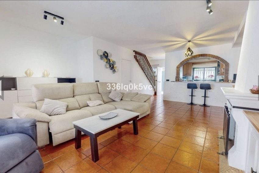 R4648831-Villa-For-Sale-Benahavis-Semi-Detached-4-Beds-264-Built-7