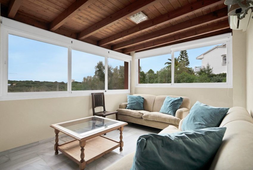 R4649023-Villa-For-Sale-Elviria-Detached-5-Beds-295-Built-17