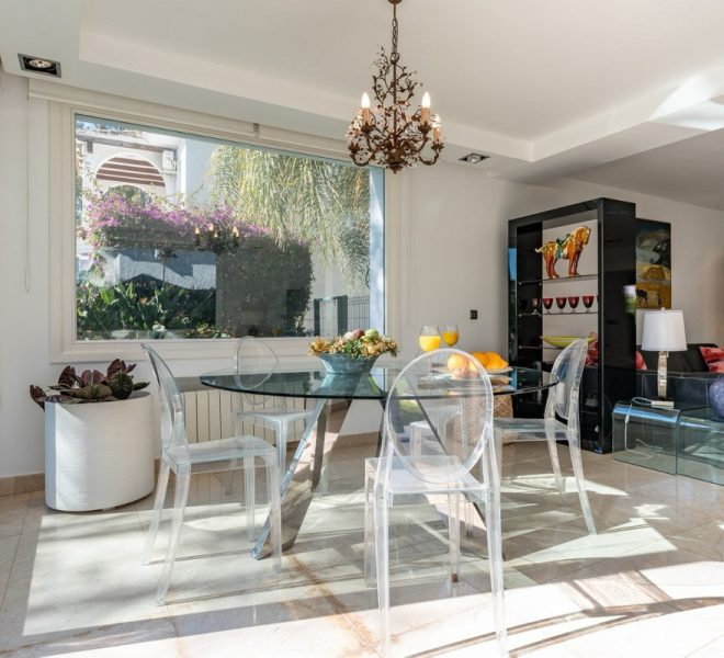 R4652110-Image 1-Detached - 4 Beds - 250 Built