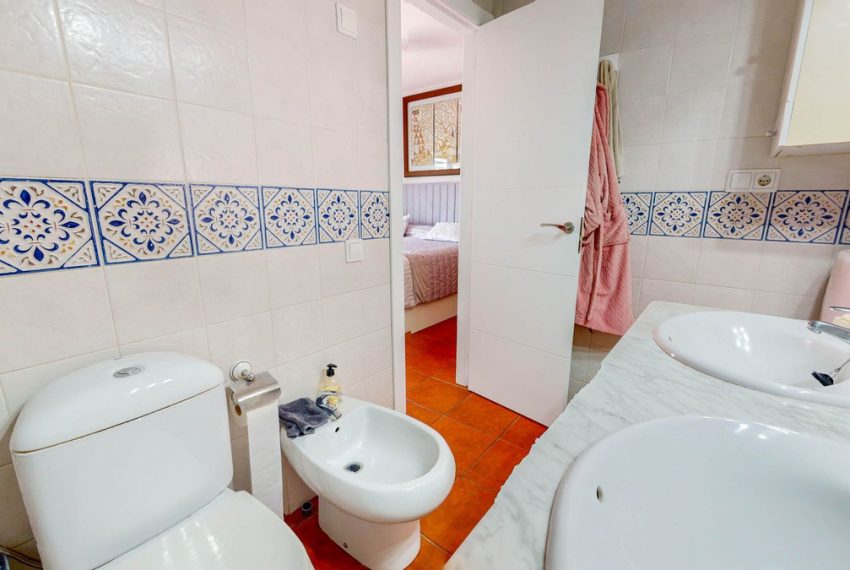 R4672972-Villa-For-Sale-Benahavis-Semi-Detached-4-Beds-264-Built-12