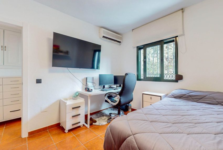 R4672972-Villa-For-Sale-Benahavis-Semi-Detached-4-Beds-264-Built-14