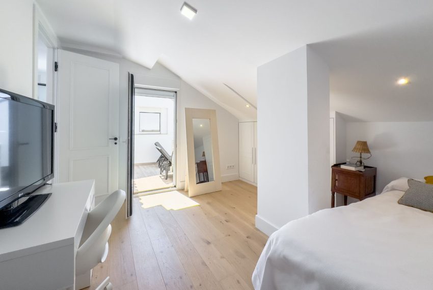 R4709554-Apartment-For-Sale-Guadalmina-Baja-Penthouse-Duplex-5-Beds-190-Built