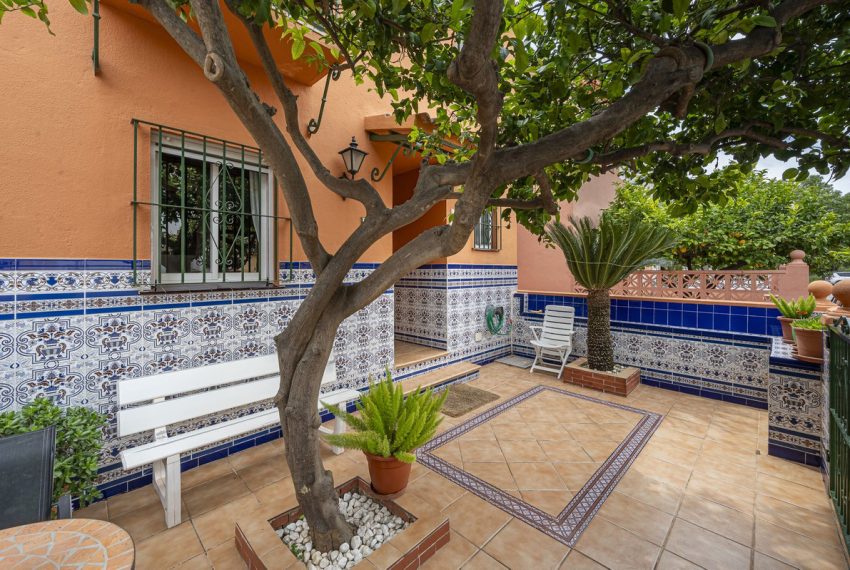 R4711864-Townhouse-For-Sale-Nueva-Andalucia-Terraced-4-Beds-105-Built-3