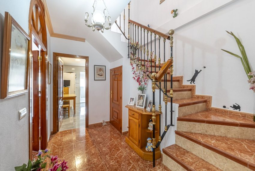 R4711864-Townhouse-For-Sale-Nueva-Andalucia-Terraced-4-Beds-105-Built-4