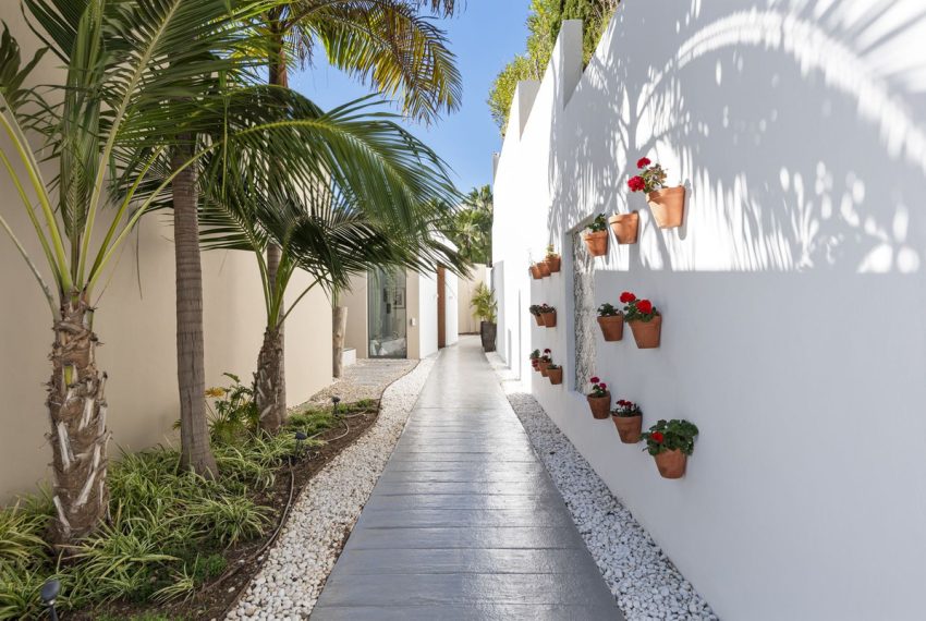 R4717579-Villa-For-Sale-Benahavis-Detached-7-Beds-740-Built-15