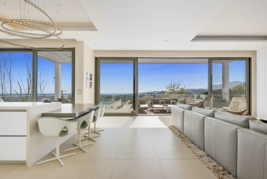 R4717579-Villa-For-Sale-Benahavis-Detached-7-Beds-740-Built-4