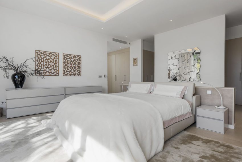 R4717579-Villa-For-Sale-Benahavis-Detached-7-Beds-740-Built-8