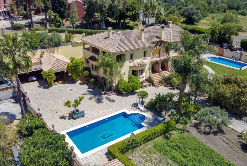 R4721041-Villa-For-Sale-Benahavis-Detached-10-Beds-1044-Built-10
