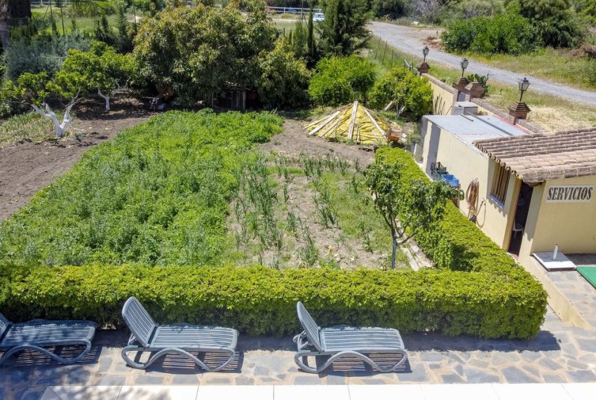 R4721041-Villa-For-Sale-Benahavis-Detached-10-Beds-1044-Built-16