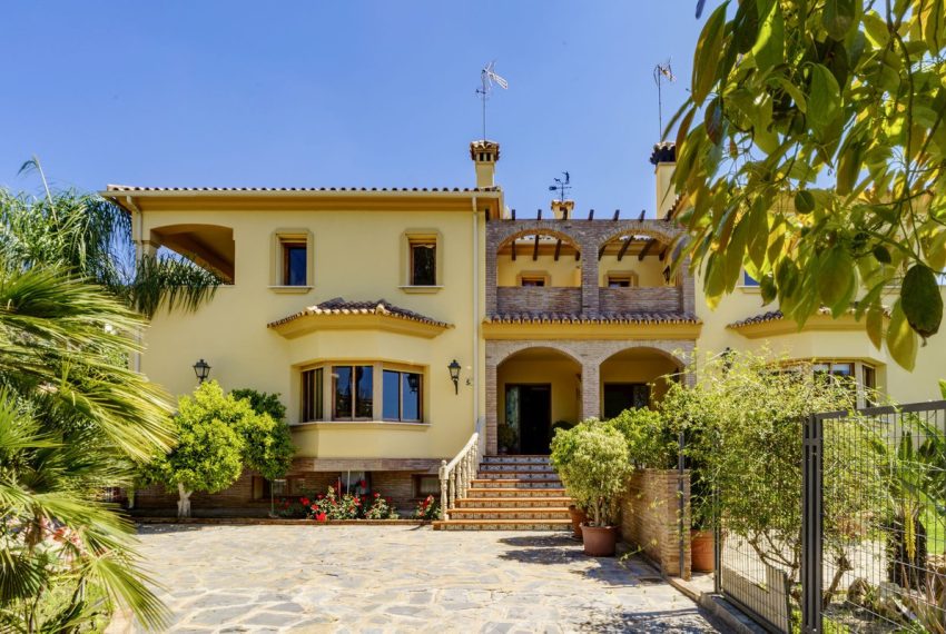 R4721041-Villa-For-Sale-Benahavis-Detached-10-Beds-1044-Built-19