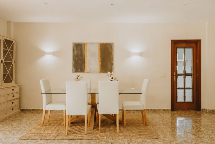 R4745782-Villa-For-Sale-Marbella-Detached-6-Beds-431-Built-1