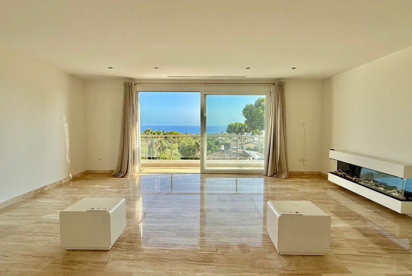 R4747489-Villa-For-Sale-El-Rosario-Detached-5-Beds-323-Built-2