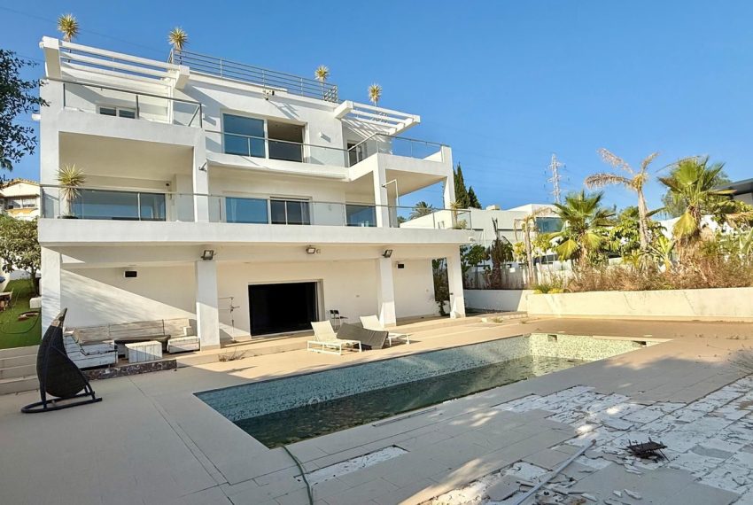 R4747489-Villa-For-Sale-El-Rosario-Detached-5-Beds-323-Built-5