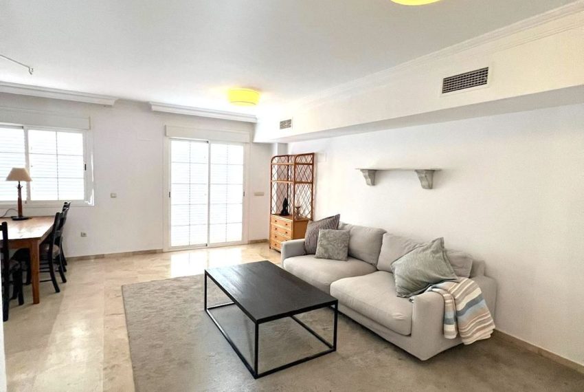 R4749211-Townhouse-For-Sale-Nueva-Andalucia-Terraced-3-Beds-189-Built-4