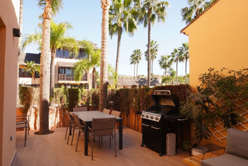 R4752382-Townhouse-For-Sale-Nueva-Andalucia-Terraced-3-Beds-229-Built-10