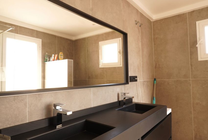 R4752382-Townhouse-For-Sale-Nueva-Andalucia-Terraced-3-Beds-229-Built-3