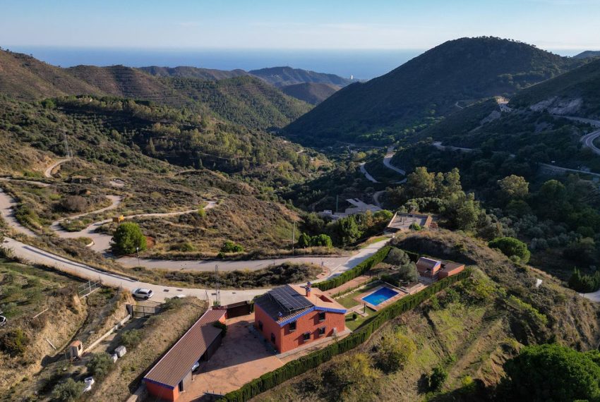 R4766848-Villa-For-Sale-Ojen-Finca-4-Beds-308-Built-18