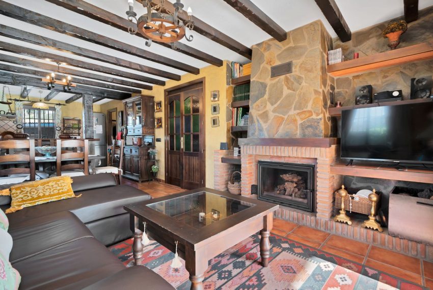 R4766848-Villa-For-Sale-Ojen-Finca-4-Beds-308-Built-9
