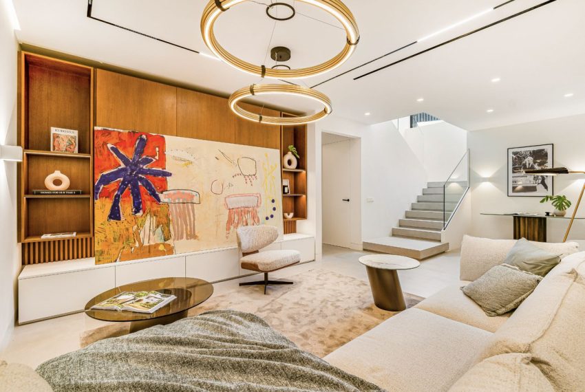 R4776136-Villa-For-Sale-The-Golden-Mile-Detached-5-Beds-813-Built-12