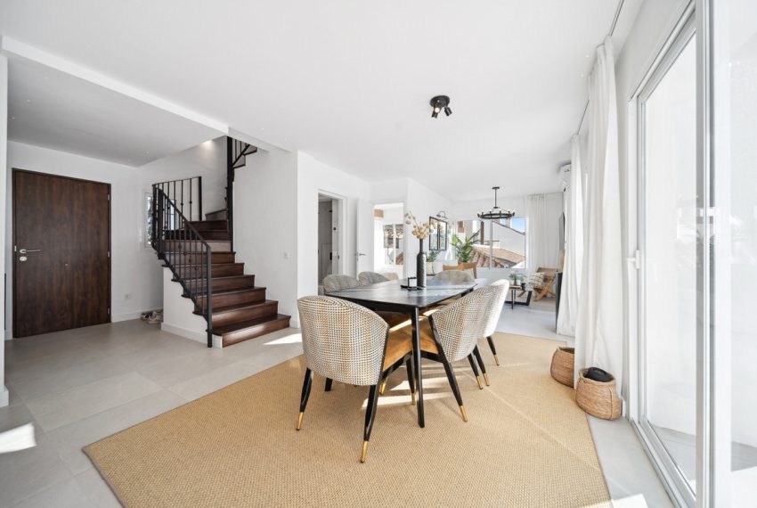 R4784341-Apartment-For-Sale-Nueva-Andalucia-Penthouse-Duplex-4-Beds-160-Built-6