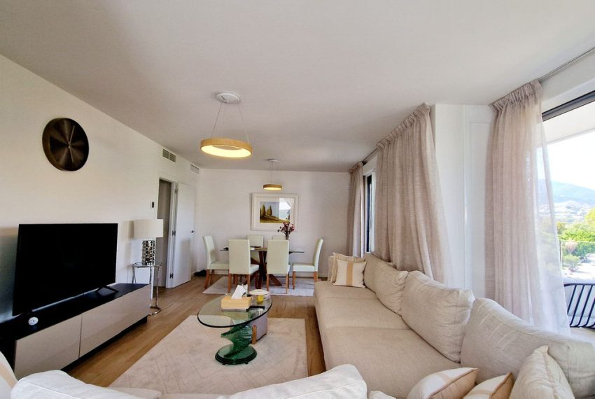 R4786153-Apartment-For-Sale-Nueva-Andalucia-Middle-Floor-3-Beds-120-Built-4