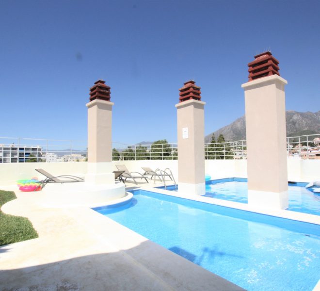 R4794607-Image 1-Middle Floor - 1 Beds - 75 Built