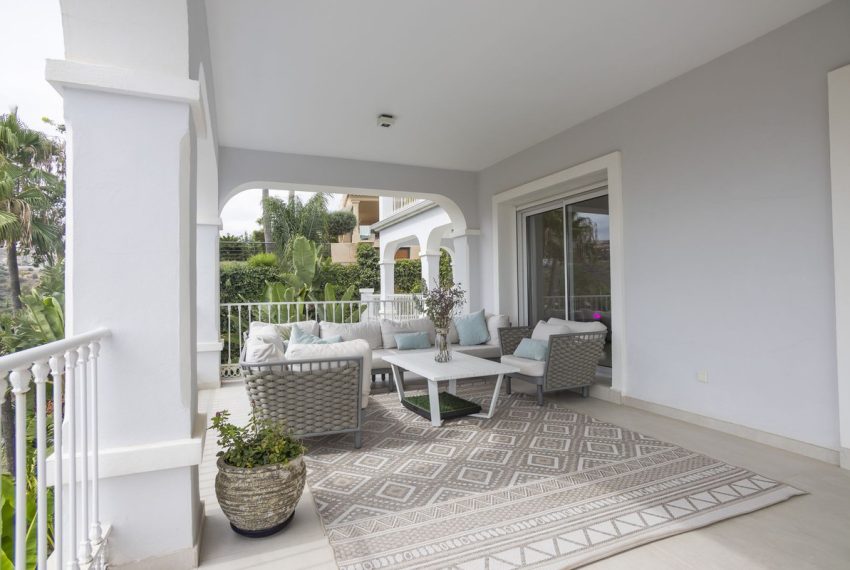 R4803826-Villa-For-Sale-Benahavis-Detached-5-Beds-453-Built-16