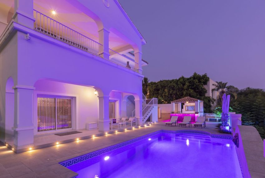 R4803826-Villa-For-Sale-Benahavis-Detached-5-Beds-453-Built-5