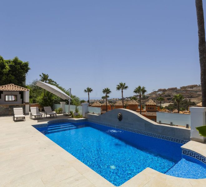 R4803826-Image 1-Detached - 5 Beds - 453 Built