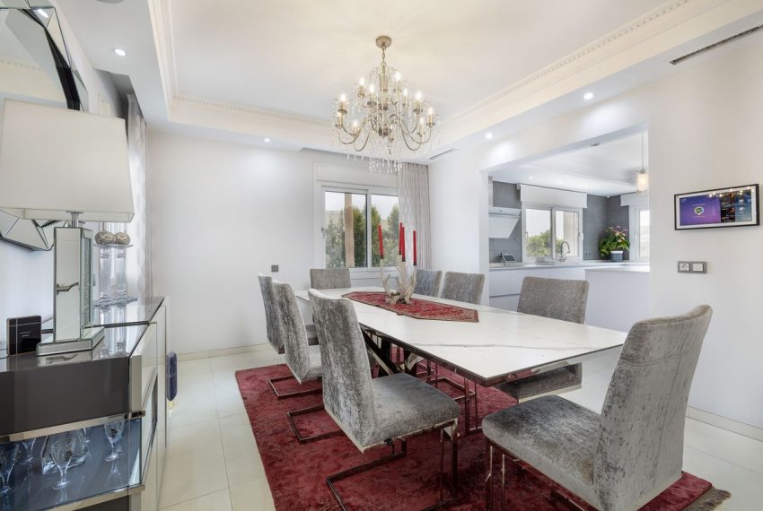 R4803826-Villa-For-Sale-Benahavis-Detached-5-Beds-453-Built-7