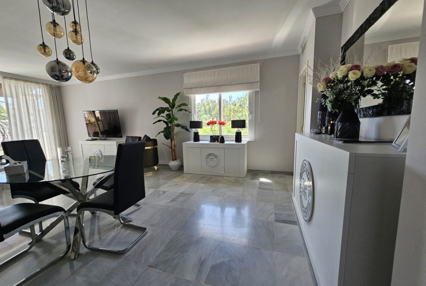 R4827676-Apartment-For-Sale-Estepona-Penthouse-2-Beds-150-Built-5