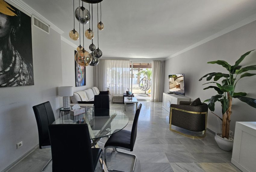 R4827676-Apartment-For-Sale-Estepona-Penthouse-2-Beds-150-Built-6