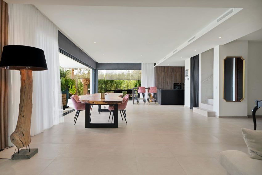 R4839979-Villa-For-Sale-La-Cala-Golf-Detached-4-Beds-538-Built-17